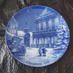 Berlin Design West Germany limited edition Collector Plate 1974 Christmas